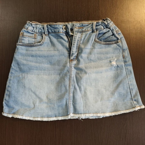 Zara Girls denim skirt light wash, like new, size 13/14, 164cm