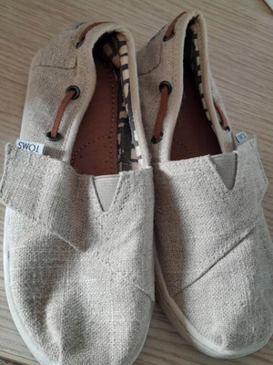 TOMs παιδικά παπούτσια Νο 28,5 σαν καινούργια, μπεζ