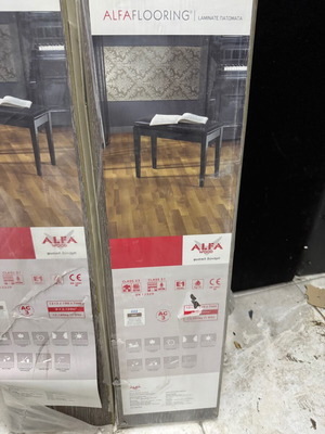Laminate Alfa Wood 7mm AC3 Grey Oak new, 2.14 m² per pack