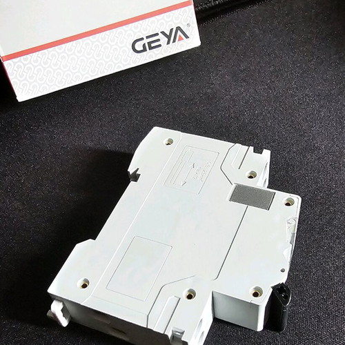 Geya C16 GYM9N fuse new