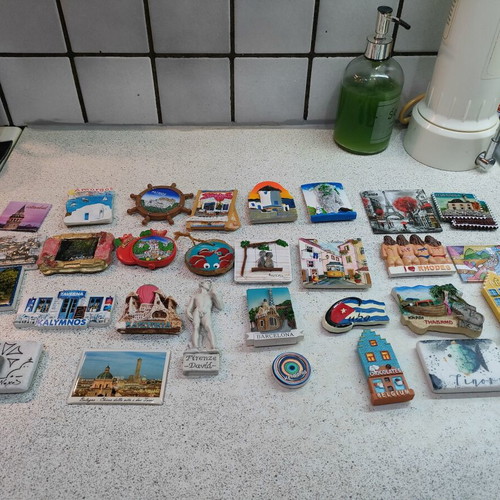 Set of 31 fridge magnets