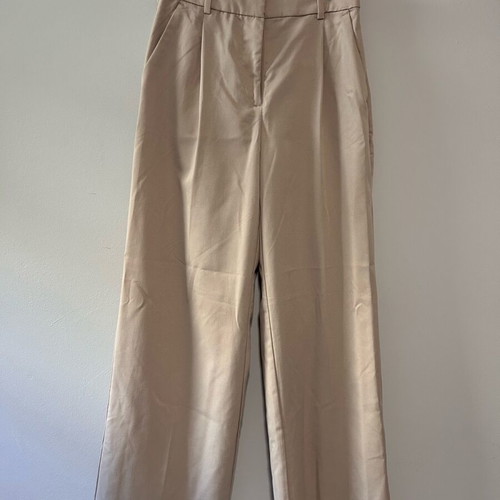 H&M women's pants small size like new, beige