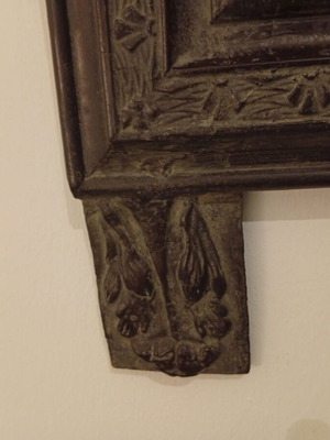 Carved Mirror statement piece with sculpted figures, like new, dark gray