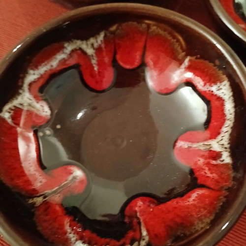 Vintage ceramic lava design 6-piece set with glossy enamel