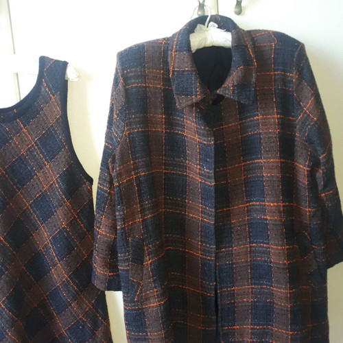 Badila coat with checked dress size medium like new, multicolor