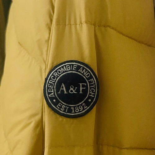 Abercrombie & Fitch men's mustard puffer jacket like new