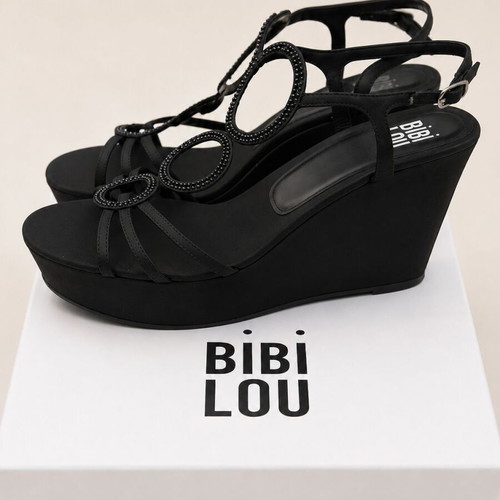 Bibi Lou black platform sandals size 41 like new
