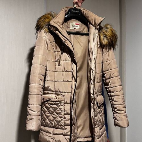 Thick beige jacket used with hood and belt, size L