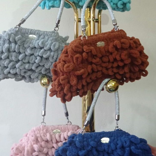 Puffy Bag 20cm handmade with metal frame, customizable colors