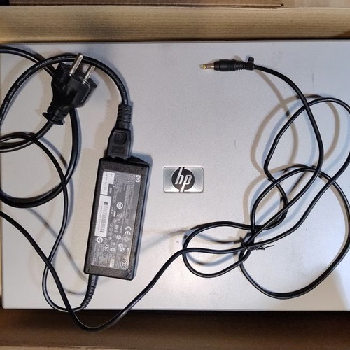 HP Pavilion DV4000 laptop used, 15.6" widescreen, Linux 32-bit
