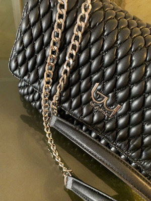 Byblos bag quilted double chain like new