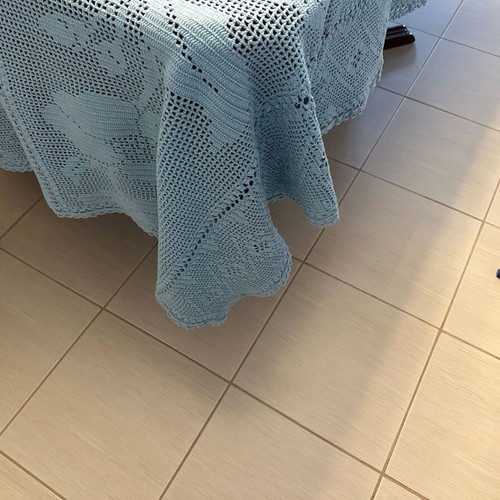 Blue blanket used 231x150cm