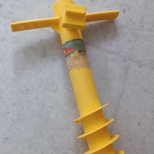 Umbrella base like new, sturdy with handles