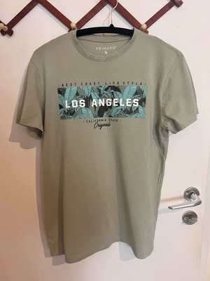T-shirt Primark small mint with print like new