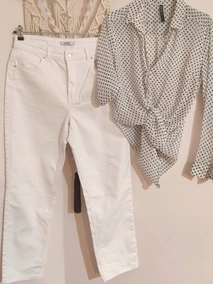White high-waisted denim set and polka dot tulle shirt, like new