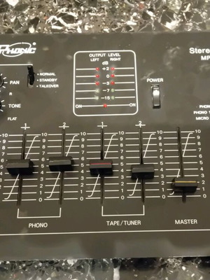 Μίκτης Phonic MPX-5001 μεταχειρισμένος, αναλογικός stereo με 5 κανάλια