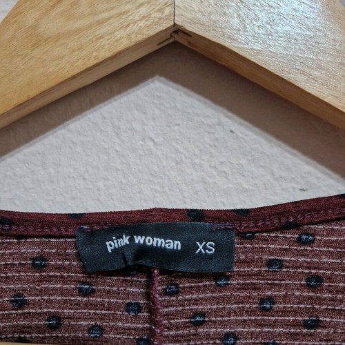 Burgundy blouse with black polka dot pattern Pink Woman like new, size XS
