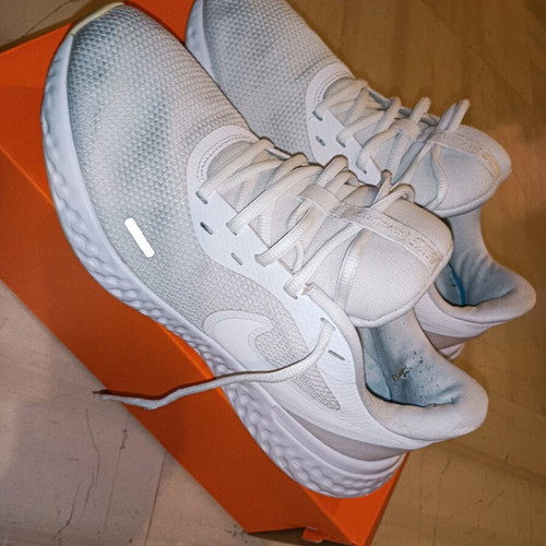 Nike white athletic shoes used size 44.5