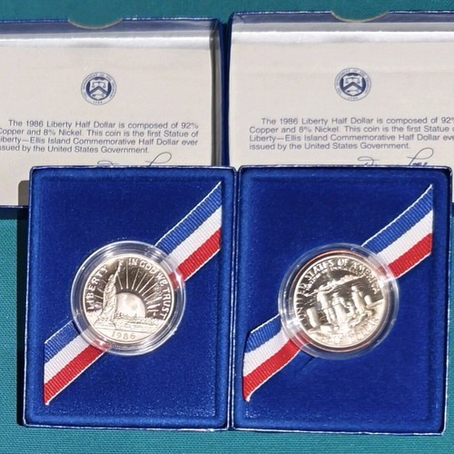 Half Dollar collectible coins like new, set of two