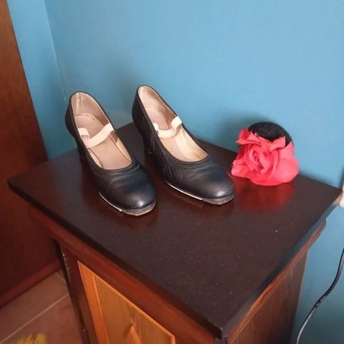 Flamenco Leather Shoes used, size 38, black, made in Spain