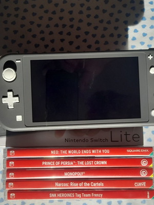 Nintendo Switch Lite σαν καινούργιο με 5 παιχνίδια
