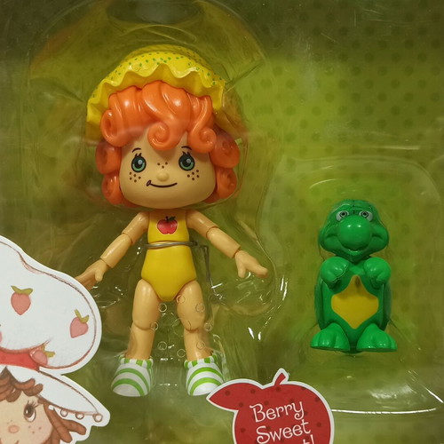 Boss Fight Studio Apple Dumplin' with Tea Time doll new