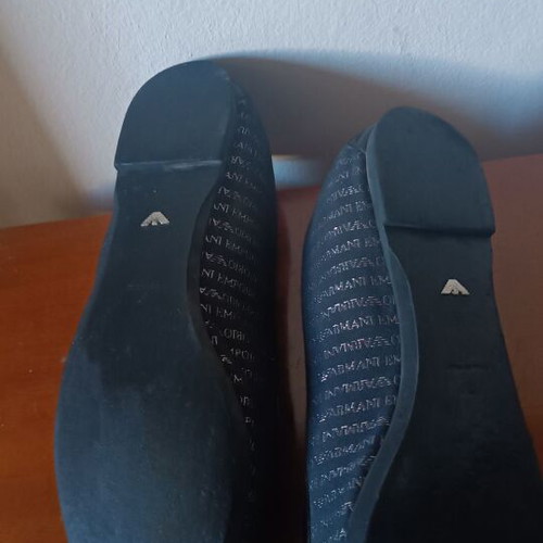 Emporio Armani ballerinas size 38 like new, black with silver details