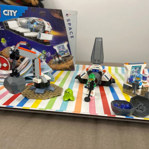 Lego City spaceship like new, authentic