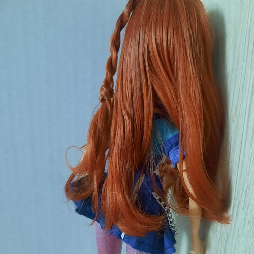 Winx Club Bloom In Concert 2009 Doll like new