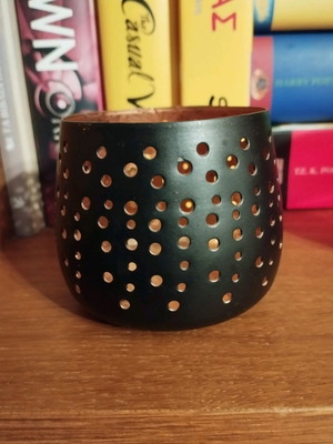 Candle holder for tealight like new