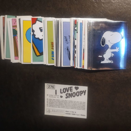 Panini Snoopy stickers in excellent condition, 112 pieces
