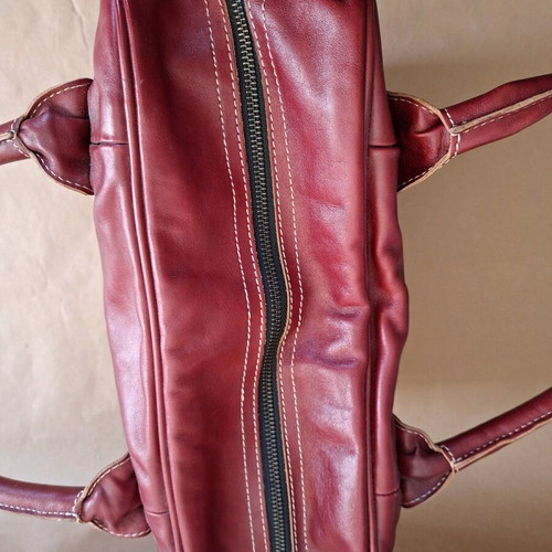 Tous leather shoulder bag extra large, like new, red