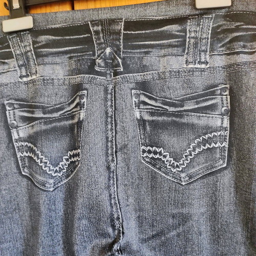 Women's leggings with print size M like new, dark gray