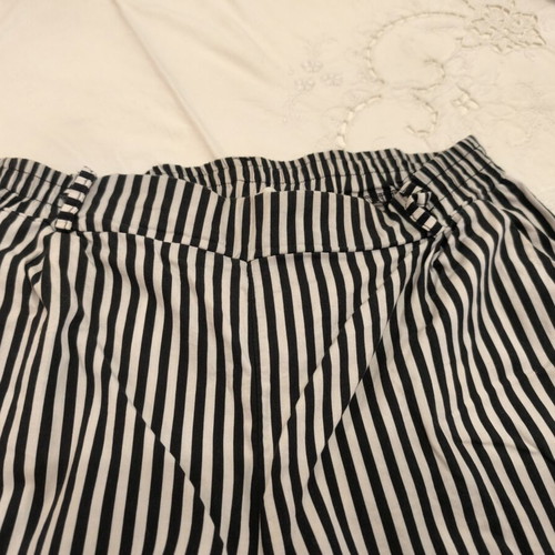 Susy Mix striped crop pants, straight fit, black and white
