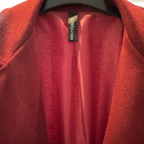 Coat in excellent condition, size small-medium, set of 2