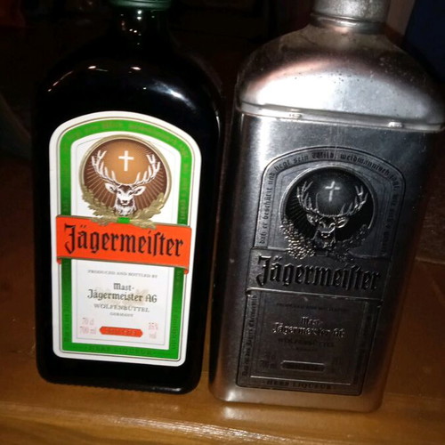 Jagermeister bottle 700ml new with collectible metal packaging