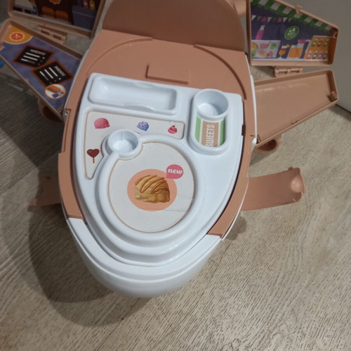 Toy used, excellent condition