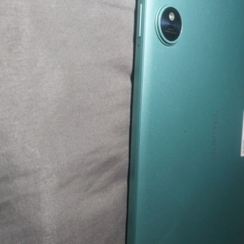 Oukitel OT6 4/64 used, parts or repair, cracked screen
