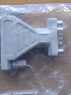 Αντάπτορας σειριακής θύρας DB25 σε DB9 καινούργιος, συλλεκτικός