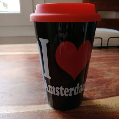 Souvenir mug I love Amsterdam with silicone lid new