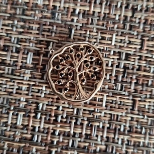 Small tree of life pendant used without chain