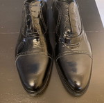 Emporio Armani black dress shoes like new, size 41 with fabric case