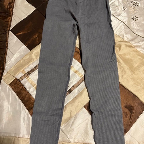 Grey set of 4 sportswear pieces new size M