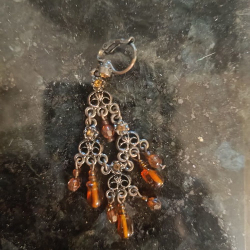 Boho earrings used, brown