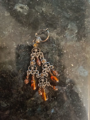 Boho earrings used, brown