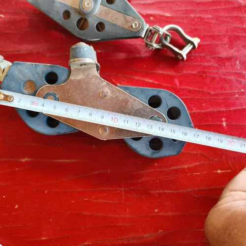 Set of 4 nautical sailing pulleys (blocks)