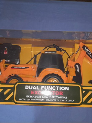 Dual Function Excavator new with remote control