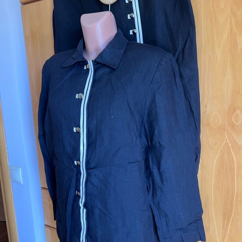 MAKIS TSELIOS wonderful linen set, black with white stripe and special buttons, for 30€