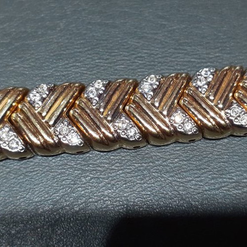 Vogue women's watch used with Swarovski, Swiss made