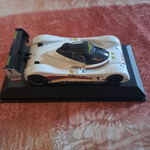 Μεταλλικό μοντέλο αυτοκινήτου Peugeot 905 σαν καινούργιο, κλίμακα 1:43